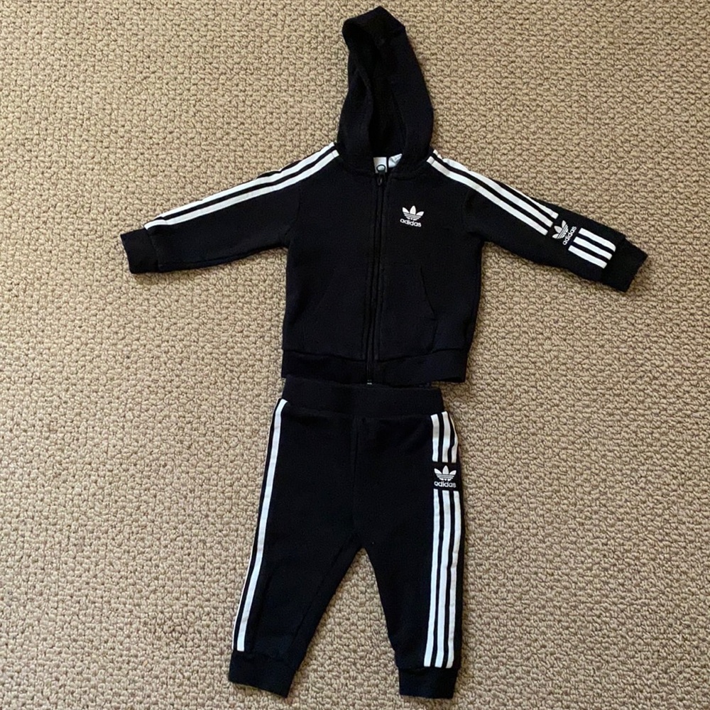 Adidas Tracksuit Set